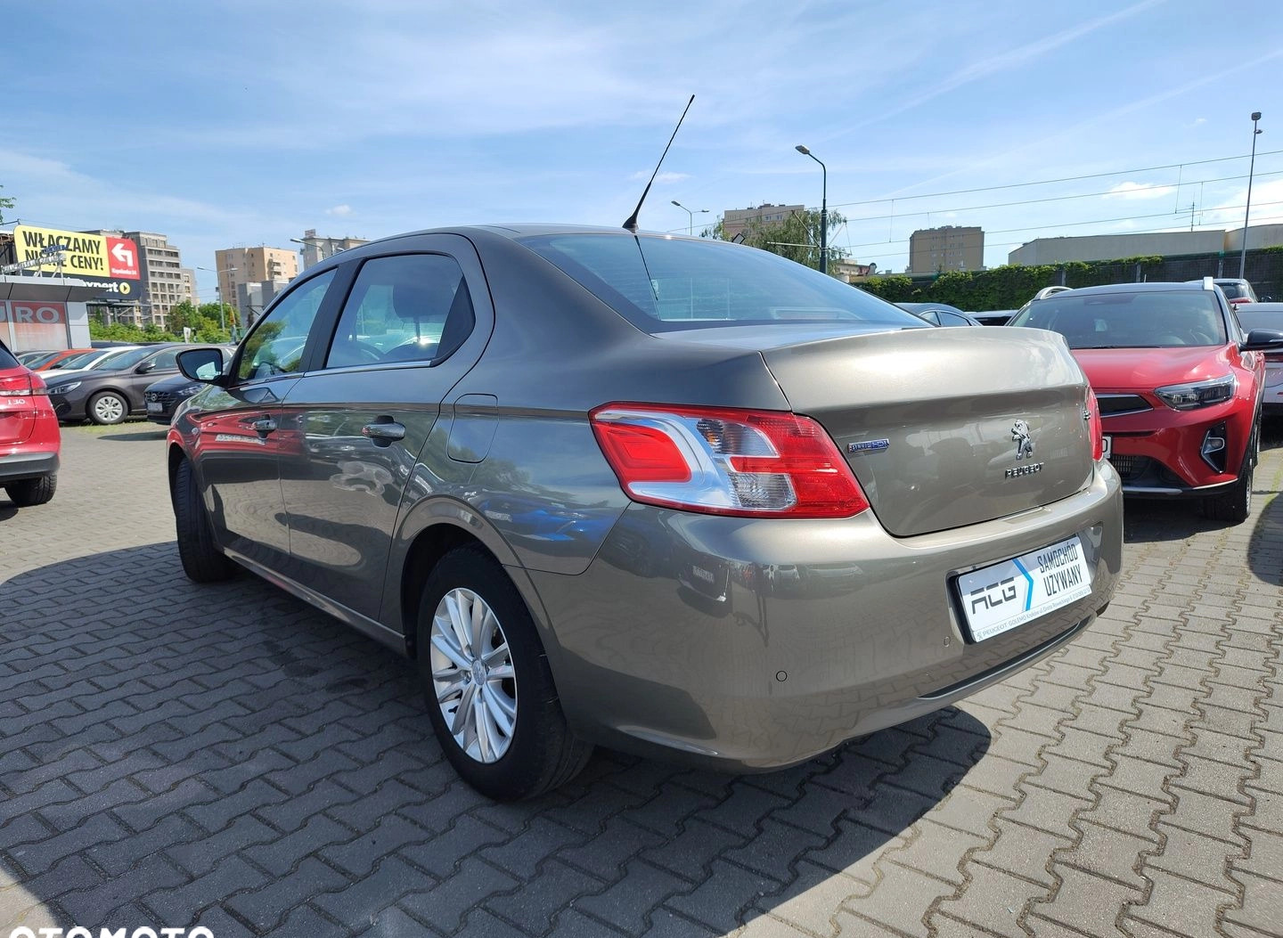 Peugeot 301 cena 29900 przebieg: 109402, rok produkcji 2016 z Stary Sącz małe 79